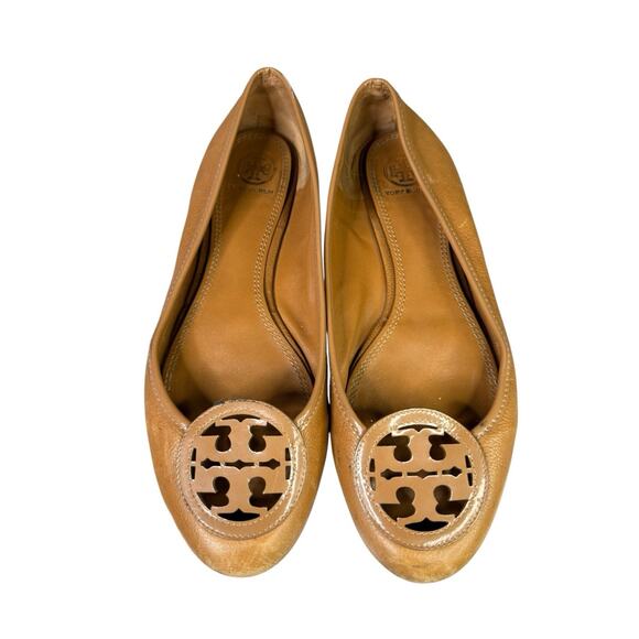 Tory Burch Tan Leather Ballet Flats Logo Round Toe Slip On Shoes Size 8.5 - Picture 1 of 8